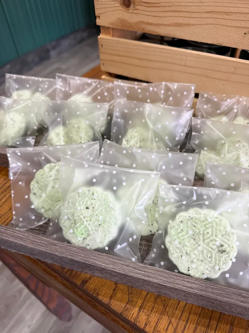 Adalynn’S Handmade Bath Fizzies – Effervescent Spa Treats 1