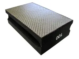 Black Diamond Hand Pad – #100 Grit, Coarse Surface Prep 1